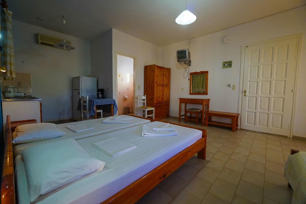 Albatross Aparthotel Marathókambosz Kültér fotó